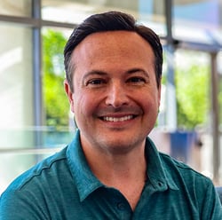 Nathan Lenyszyn Headshot - Version 2